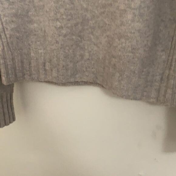 J.CREW MERINO WOOL & ALPACA BLEND SWEATER SIZE M - Picture 3 of 7